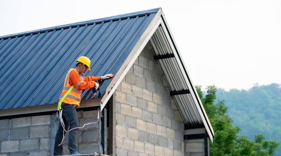 Expert top industrial roofings services in Arenzville, IL